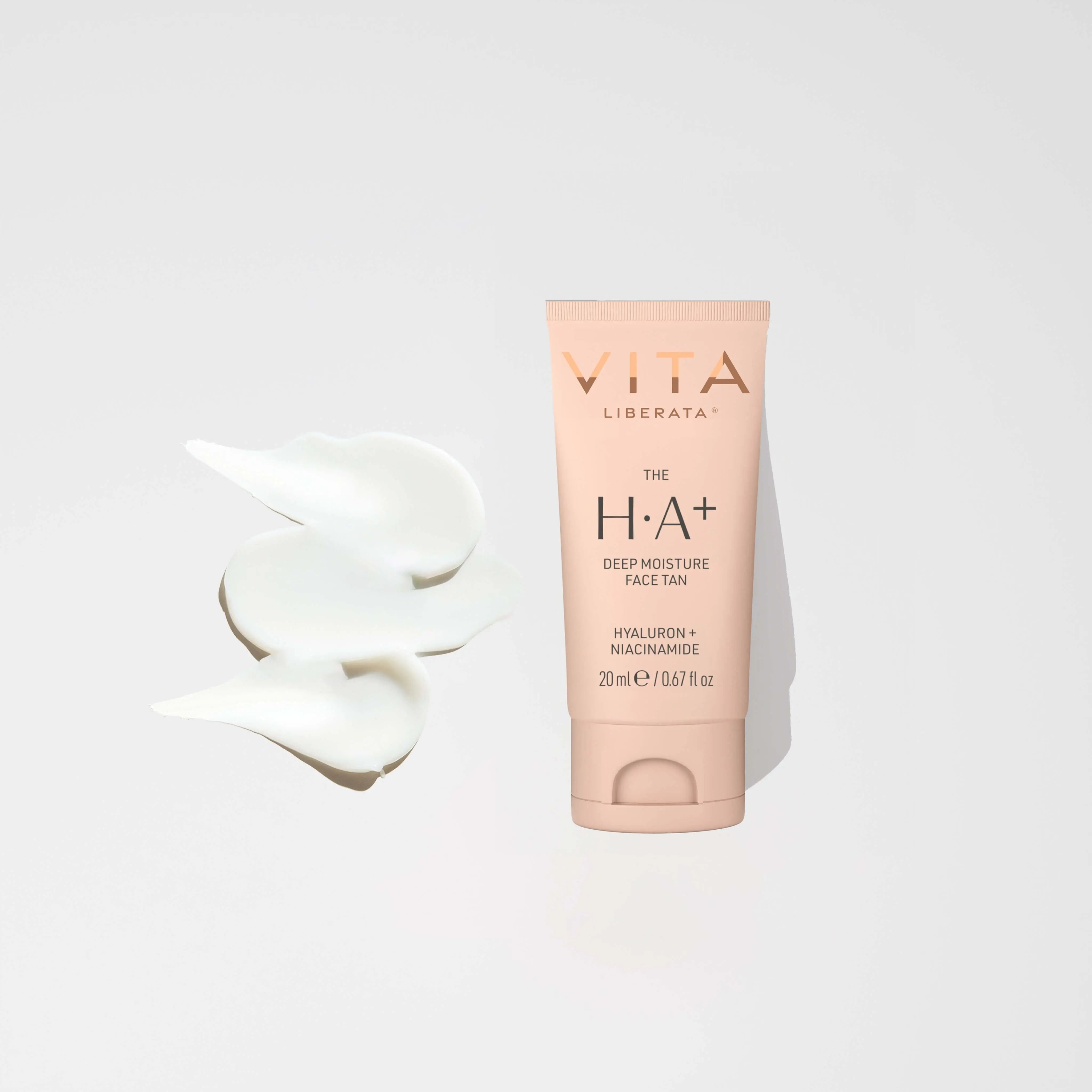 THE HA + FACE TAN WITH NIACINAMIDE Vita Liberata